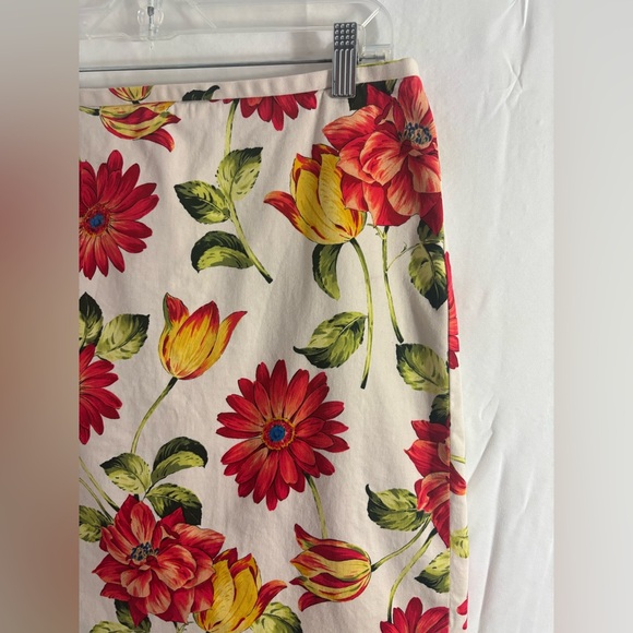 Cream+Vibrant Red Floral Cottagecore Garden Midi Skirt Women’s Size L - Picture 3 of 16